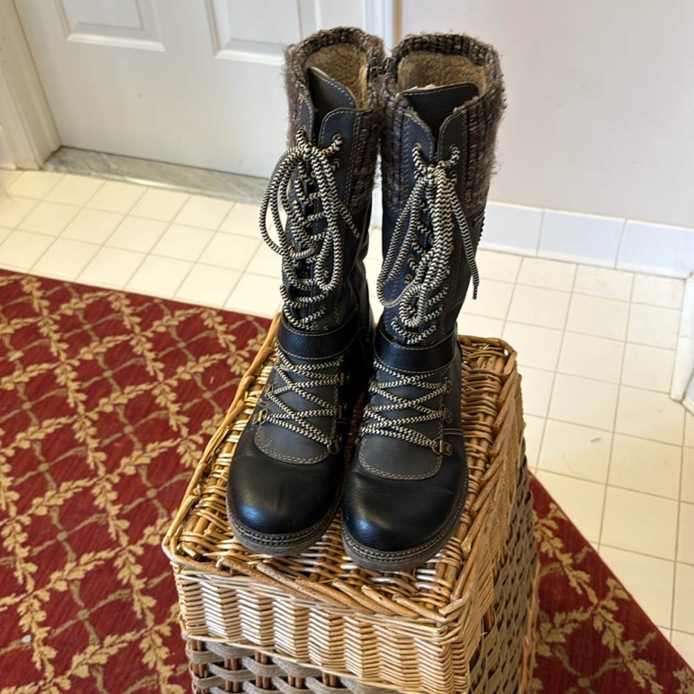 Adorable Spring Step Winter Boots.